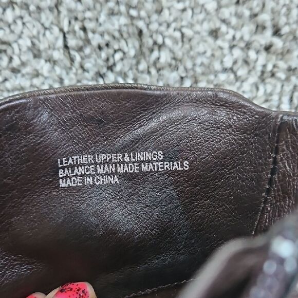 Born Dark Brown Leather Heeled Boots 11 - Picture 8 of 9